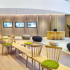Novotel Century Otel