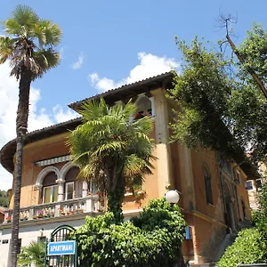 Apartment Ines Komel Opatija