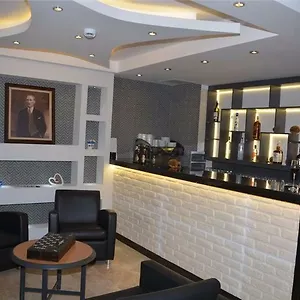 Best Smyrna Otel